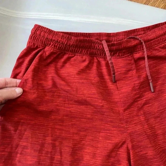 Lululemon I L (men’s) - Picture 2 of 15